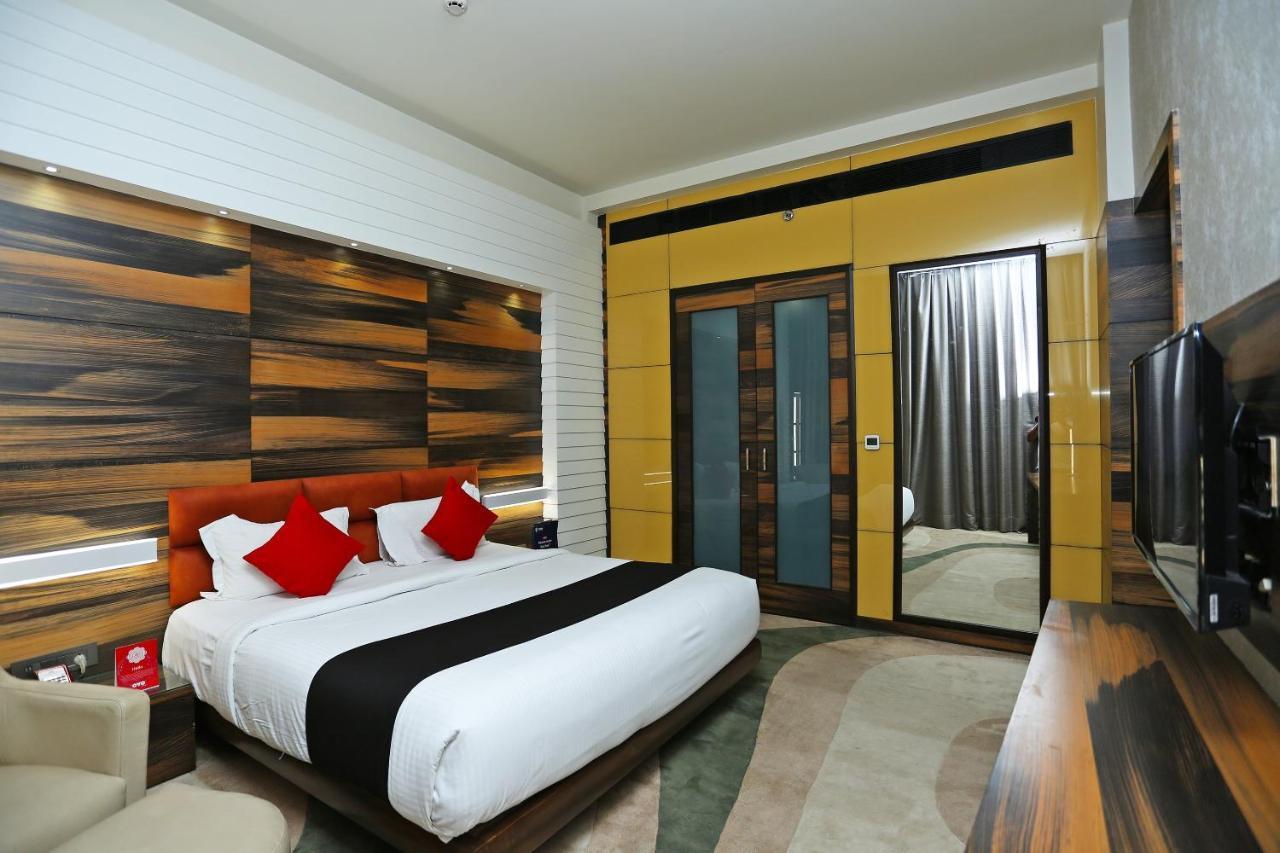Golden Blossom Imperial Resorts Lucknow Eksteriør bilde