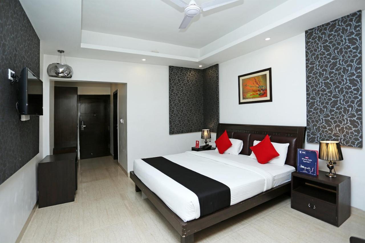 Golden Blossom Imperial Resorts Lucknow Eksteriør bilde