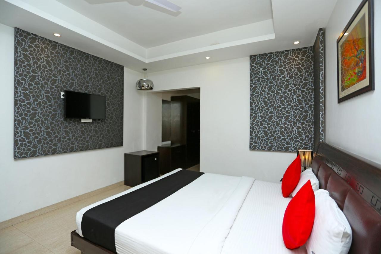 Golden Blossom Imperial Resorts Lucknow Eksteriør bilde